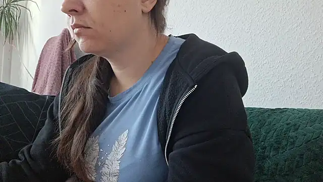 Cyndee Winter online show from November 22, 12:26 pm