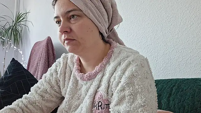 Cyndee Winter online show from November 23, 8:36 am