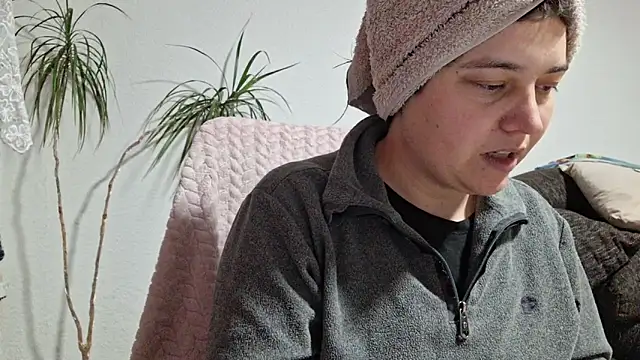 Cyndee Winter online show from January 6, 6:11 pm