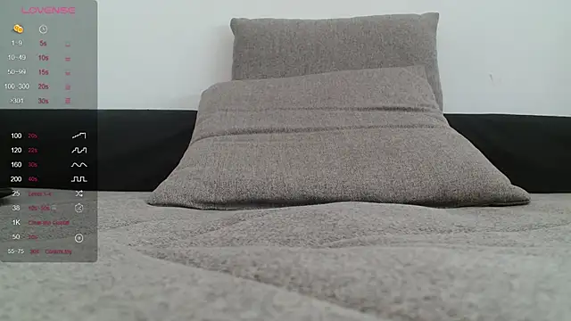 Snapshot of Luckyalice_4u chatting on September 24, 10:29 am Luckyalice 4u online show from September 24, 10:29 am