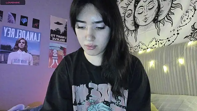 Snapshot of Anisawithlove chatting on January 2, 9:07 pm Anisawithlove online show from January 2, 9:07 pm