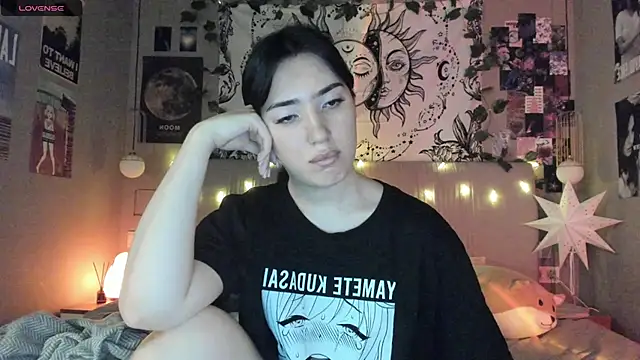 Snapshot of Anisawithlove chatting on February 8, 1:22 am Anisawithlove online show from February 8, 1:22 am