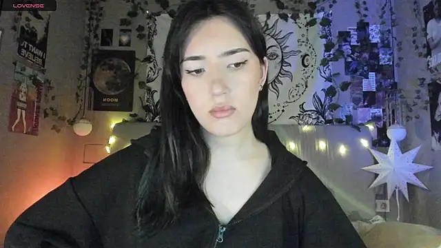 Snapshot of Anisawithlove chatting on February 16, 2:10 pm Anisawithlove online show from February 16, 2:10 pm