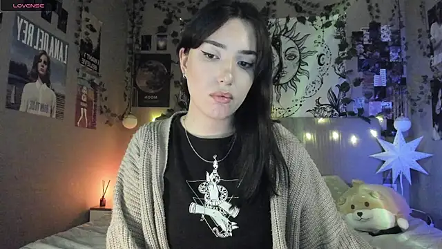 Snapshot of Anisawithlove chatting on February 25, 5:36 pm Anisawithlove online show from February 25, 5:36 pm