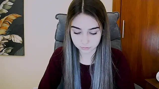 Snapshot of Lili_magic chatting on February 18, 1:22 pm Lili magic online show from February 18, 1:22 pm