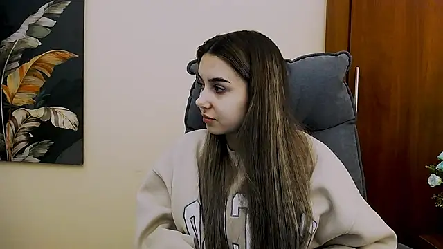 Snapshot of Lili_magic chatting on February 21, 1:11 pm Lili magic online show from February 21, 1:11 pm