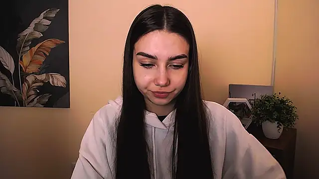 Snapshot of Lili_magic chatting on October 3, 7:16 am Lili magic online show from October 3, 7:16 am