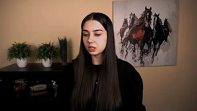 Snapshot of Lili_magic chatting on November 8, 8:47 am Lili magic online show from November 8, 8:47 am