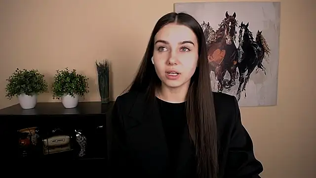 Lili magic online show from February 5, 2:33 pm