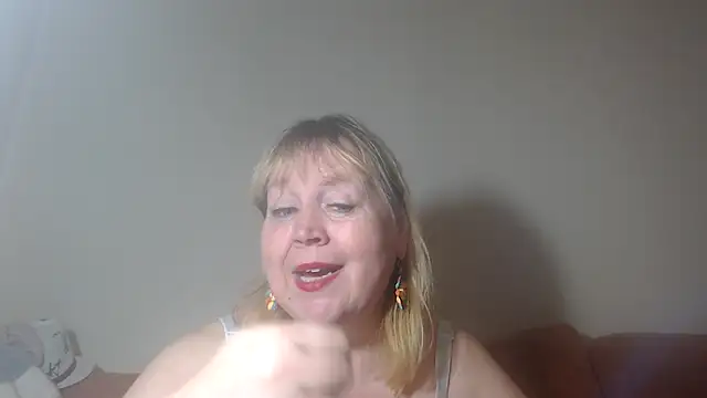 Blasflittchen online show from January 18, 4:42 pm