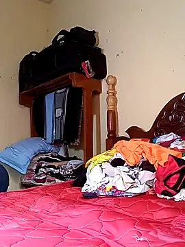 pretty amaal online show from January 1, 3:03 pm