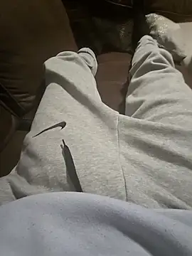 Snapshot of Daddyslegacy chatting on December 16, 6:13 pm Daddyslegacy online show from December 16, 6:13 pm