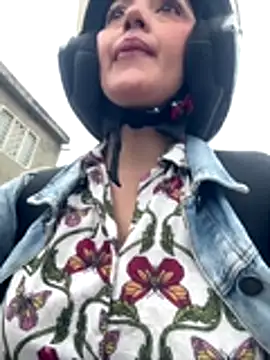 LIAH IZUMI online show from December 2, 12:54 pm