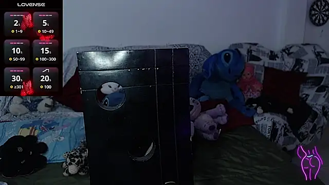 kitty22  online show from February 10, 1:11 pm