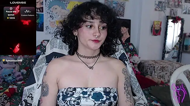 kitty22  online show from December 17, 2:34 pm