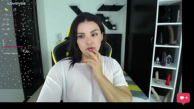 kendalladam online show from September 27, 7:19 pm