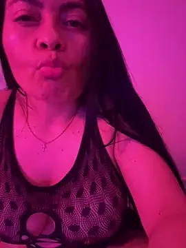 Snapshot of Janna099 chatting on March 9, 9:57 pm Janna099 online show from March 9, 9:57 pm