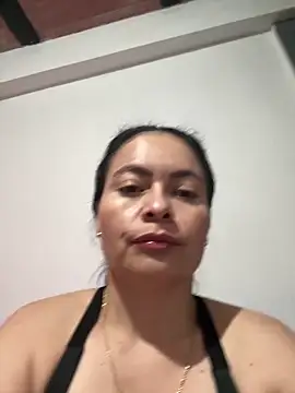 Snapshot of Janna099 chatting on June 16, 1:25 pm Janna099 online show from June 16, 1:25 pm
