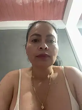 Snapshot of Janna099 chatting on July 24, 12:58 pm Janna099 online show from July 24, 12:58 pm