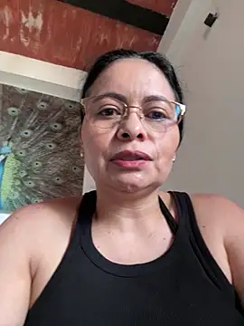 Snapshot of Janna099 chatting on July 28, 4:27 pm Janna099 online show from July 28, 4:27 pm