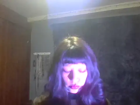 Snapshot of Fo0xybby chatting on May 15, 11:23 pm Fo0xybby online show from May 15, 11:23 pm