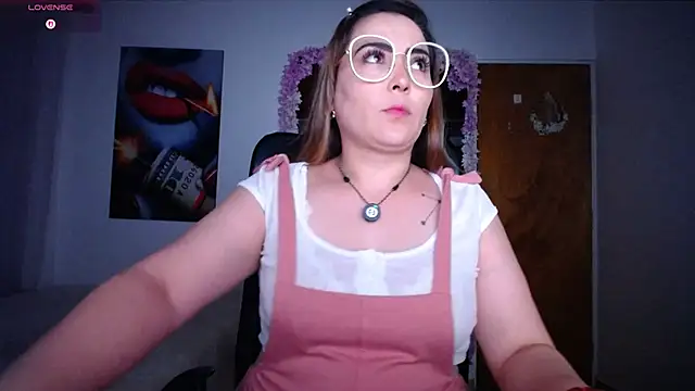 Snapshot of Sahory__ chatting on June 29, 11:38 pm Sahory online show from June 29, 11:38 pm