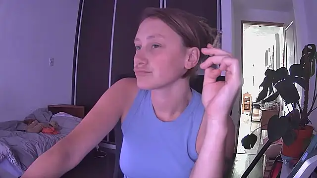 stupid babybird online show from December 19, 9:11 pm