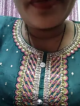 Snapshot of Ritasingh-0461 chatting on February 24, 1:46 am Ritasingh-0461 online show from February 24, 1:46 am