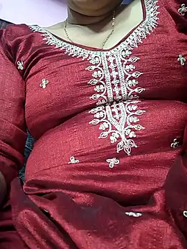 Snapshot of Ritasingh-0461 chatting on September 20, 4:24 am Ritasingh-0461 online show from September 20, 4:24 am