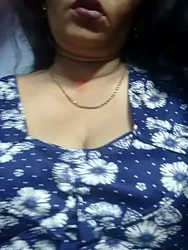 Snapshot of Ritasingh-0461 chatting on October 2, 12:28 am Ritasingh-0461 online show from October 2, 12:28 am