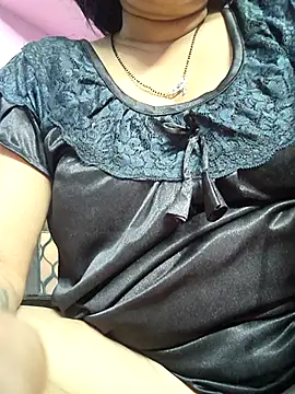 Snapshot of Ritasingh-0461 chatting on October 7, 11:24 pm Ritasingh-0461 online show from October 7, 11:24 pm