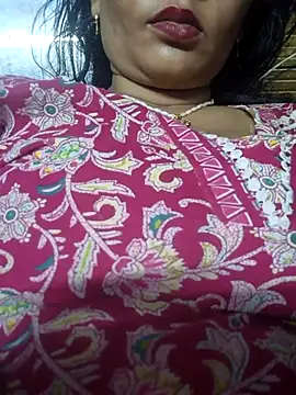 Snapshot of Ritasingh-0461 chatting on October 13, 12:21 am Ritasingh-0461 online show from October 13, 12:21 am