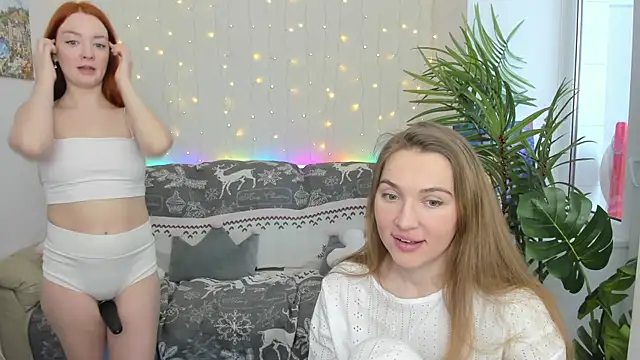 Snapshot of Radiants_two chatting on January 9, 12:08 pm Radiants two online show from January 9, 12:08 pm