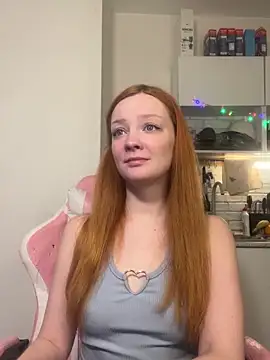 Snapshot of Radiants_two chatting on March 24, 2:44 pm Radiants two online show from March 24, 2:44 pm