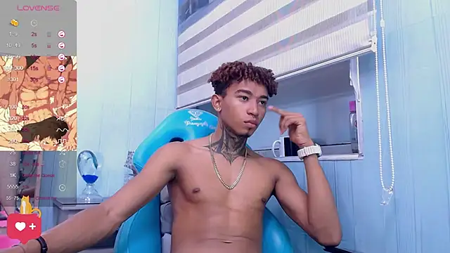 sexy blacks  online show from March 19, 2:57 pm