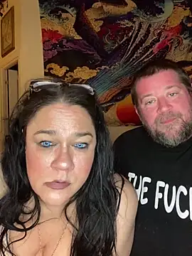 Snapshot of sexyasscougar chatting on March 19, 7:51 am sexyasscougar online show from March 19, 7:51 am