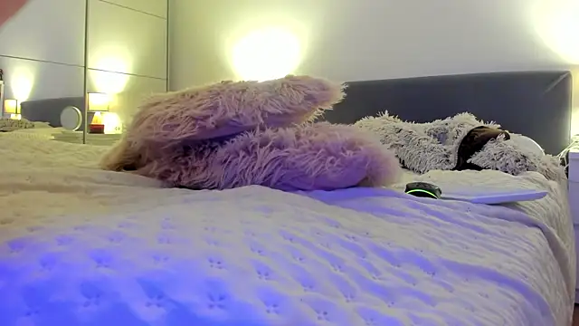 Snapshot of angeloflovee chatting on October 21, 6:30 pm angeloflovee online show from October 21, 6:30 pm