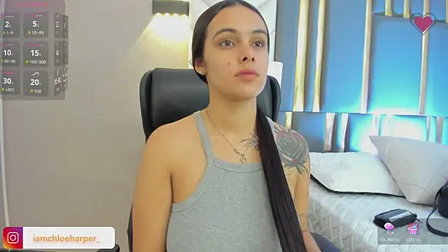 ChloeHarper  online show from July 31, 11:42 am