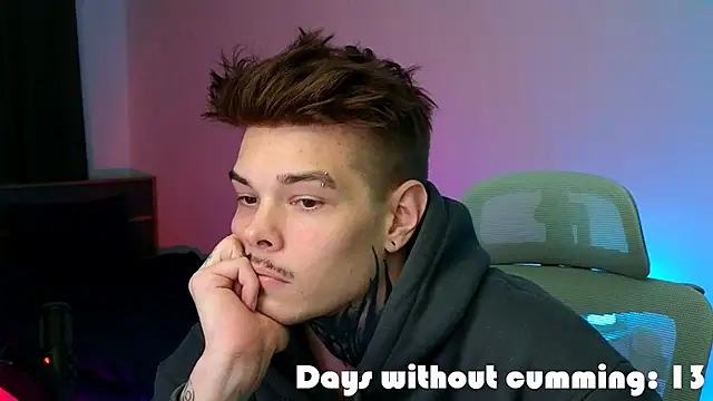 DENIS HERE online show from February 9, 8:35 pm