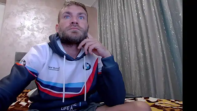 10in deluxe online show from November 6, 7:31 am