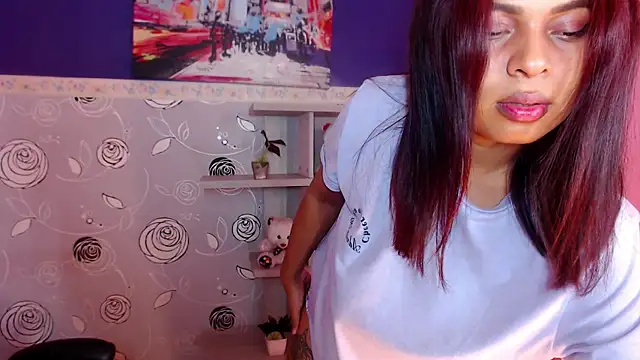 Snapshot of Naomi_Tylers chatting on February 9, 3:11 am Naomi Tylers online show from February 9, 3:11 am