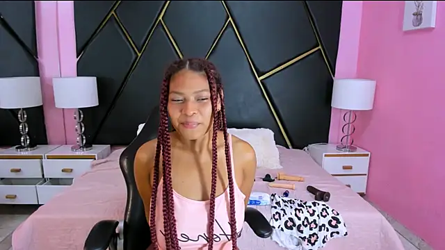 Snapshot of Naomi_Tylers chatting on October 25, 2:13 pm Naomi Tylers online show from October 25, 2:13 pm