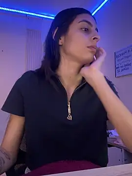 cristel 17 online show from December 29, 1:45 am