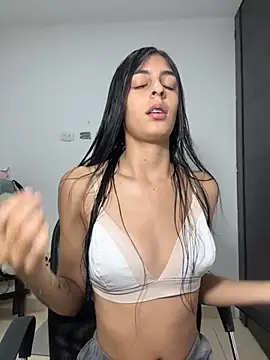 cristel 17 online show from November 6, 1:50 am