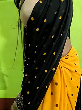 Shreya727 online show from March 8, 10:19 am