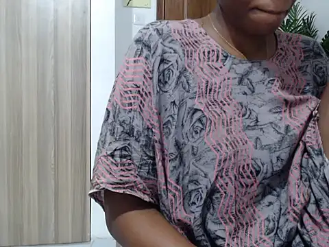 black   ghodess online show from June 25, 8:35 pm