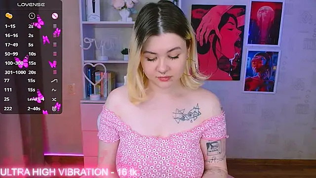 cutie mili online show from February 1, 11:32 am