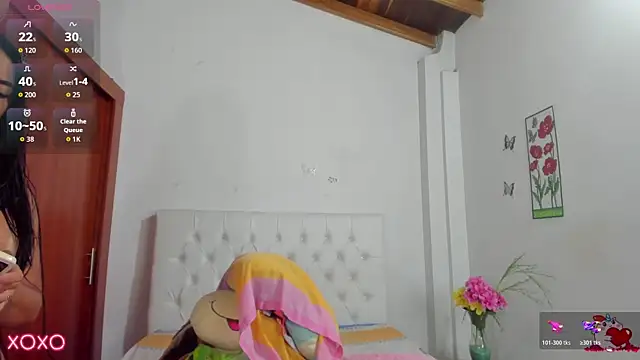 Snapshot of VenussVega chatting on July 23, 4:49 pm VenussVega online show from July 23, 4:49 pm