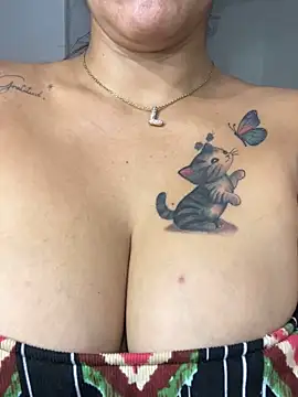 LISA BULLOCK  online show from February 13, 12:39 am