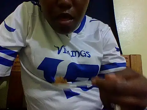 verginpussy01 online show from March 8, 2:32 pm